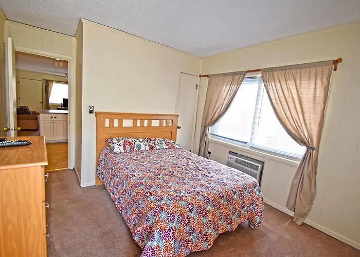 Severn I 208 Ocean City